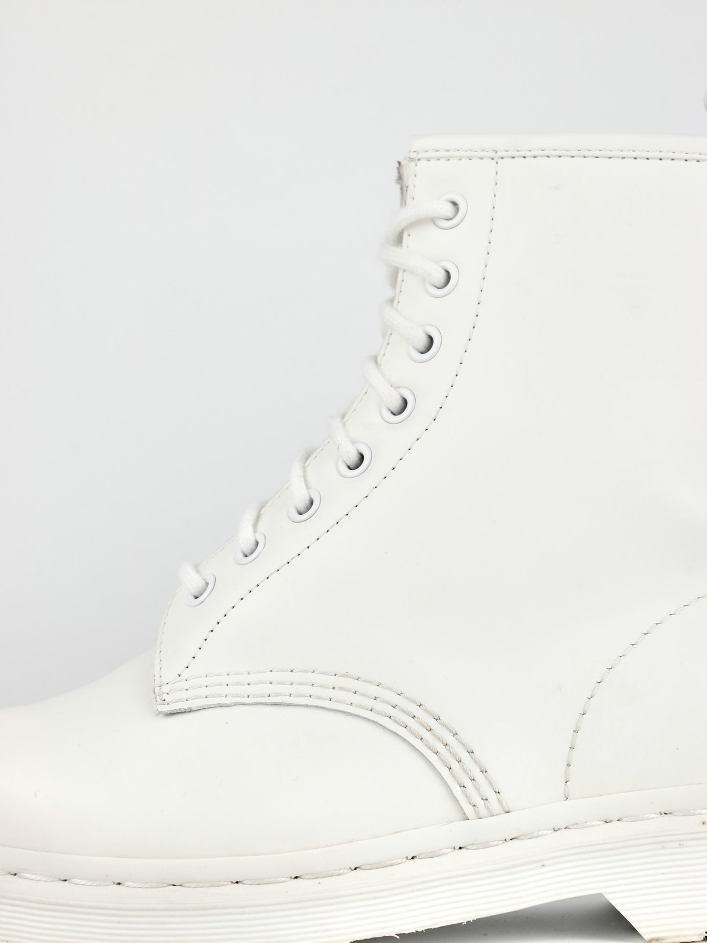 Dr. Martens 1460 Monowhite Smooth