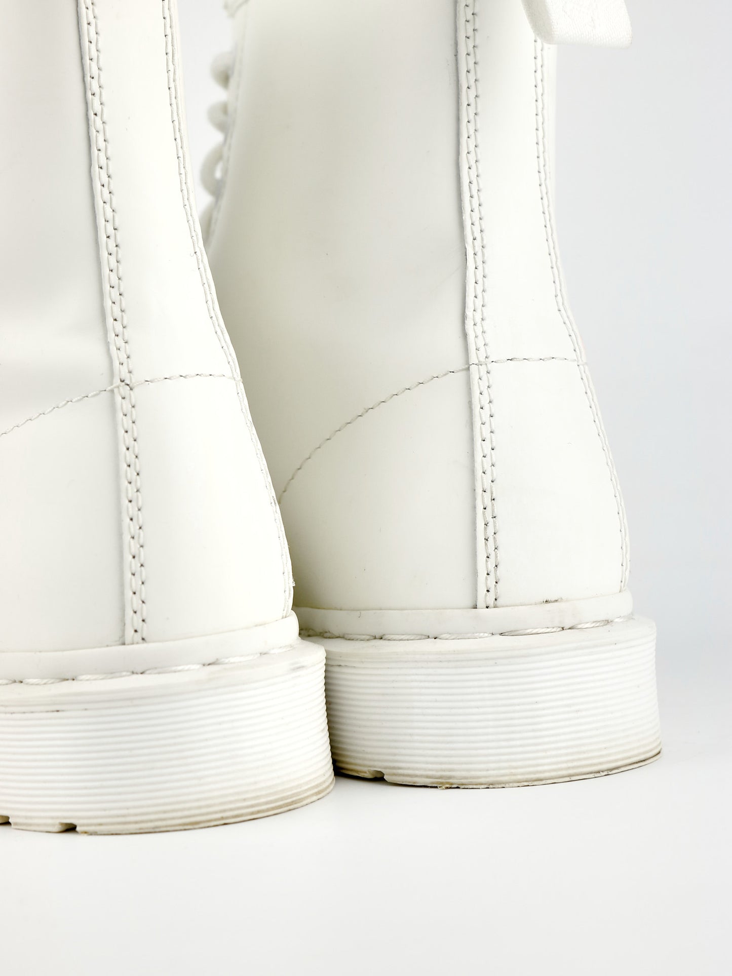 Dr. Martens 1460 Monowhite Smooth