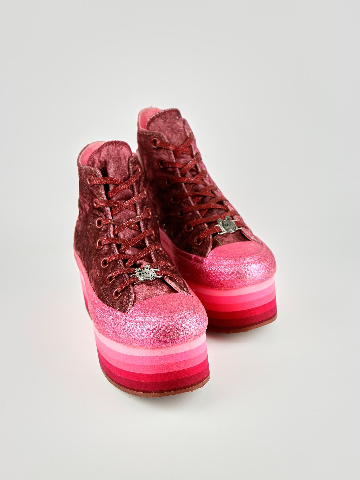 Converse x Miley Cyrus Platform Pink Velvet