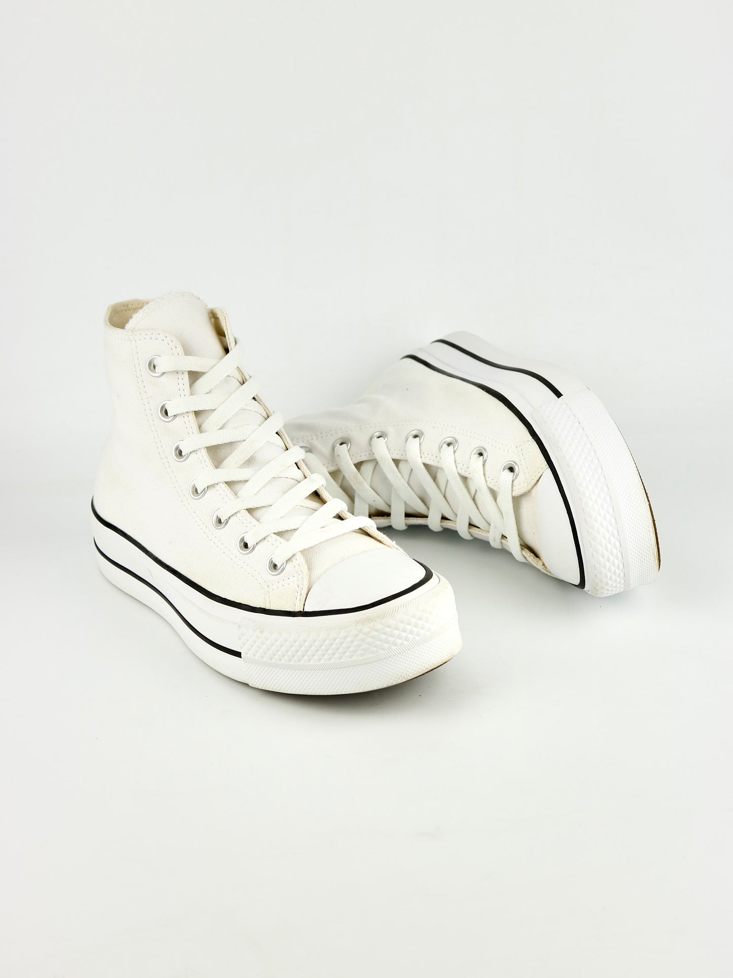 Converse Chuck Taylor Hi White Platform