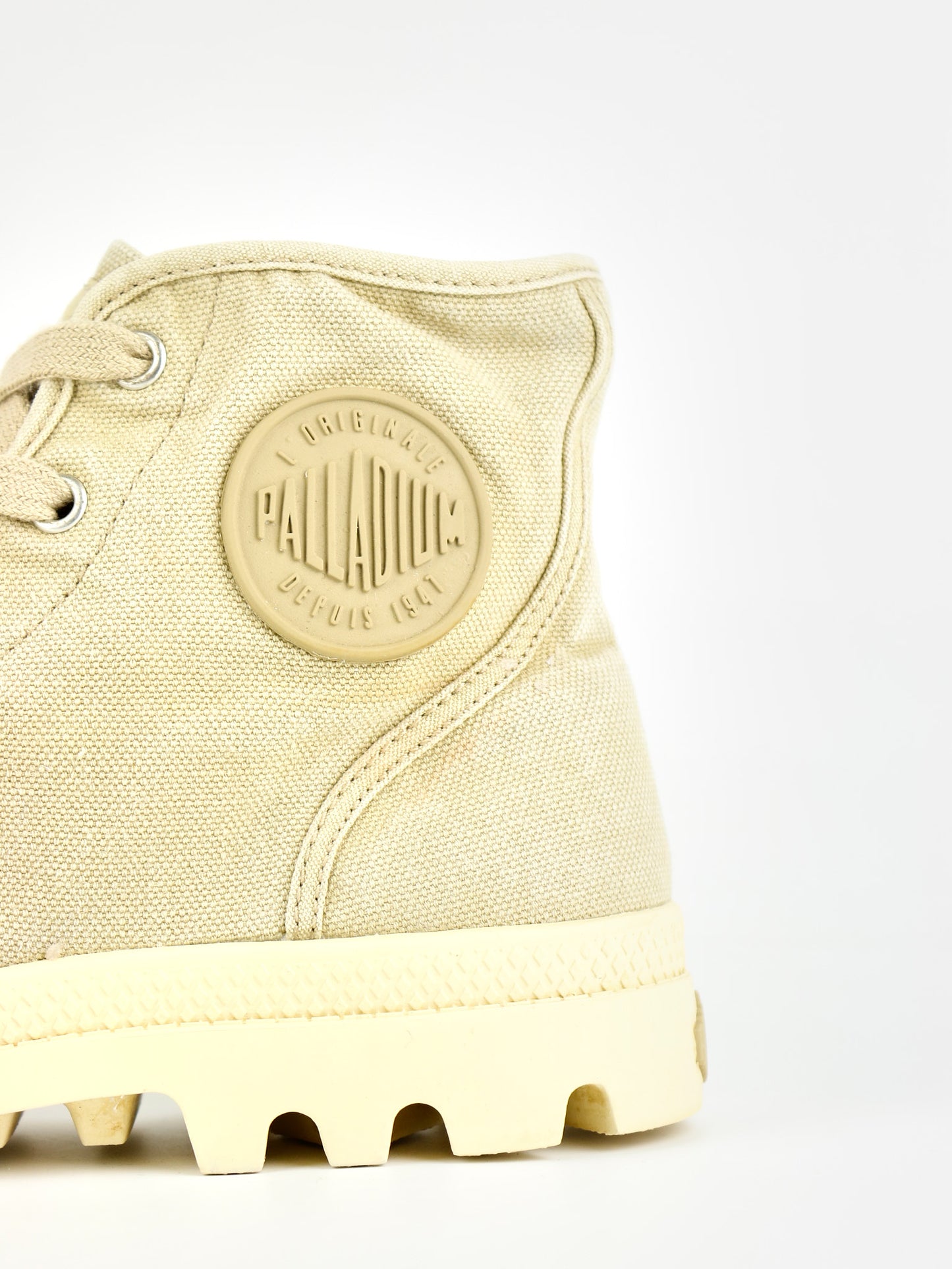 Palladium Pampa Hi Sand