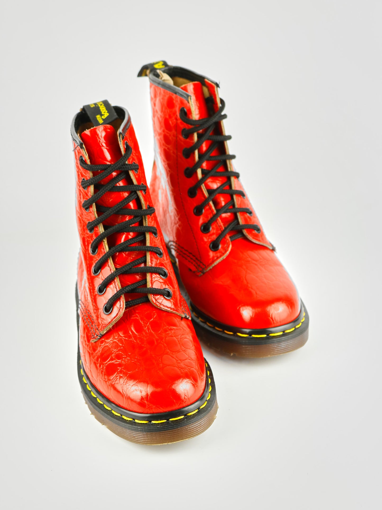 Dr. Martens 1460 Crocoskin Red