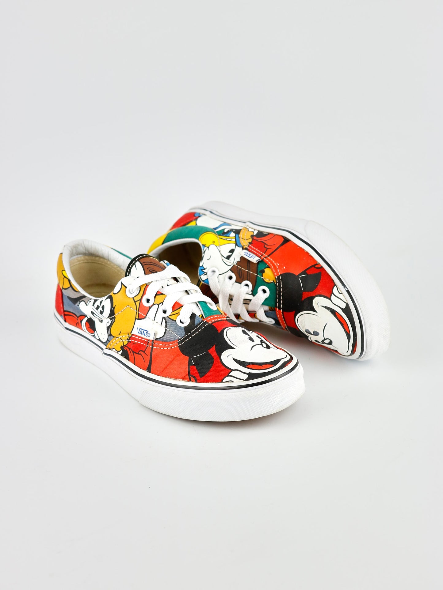 Vans Era Mickey And Friends Disney