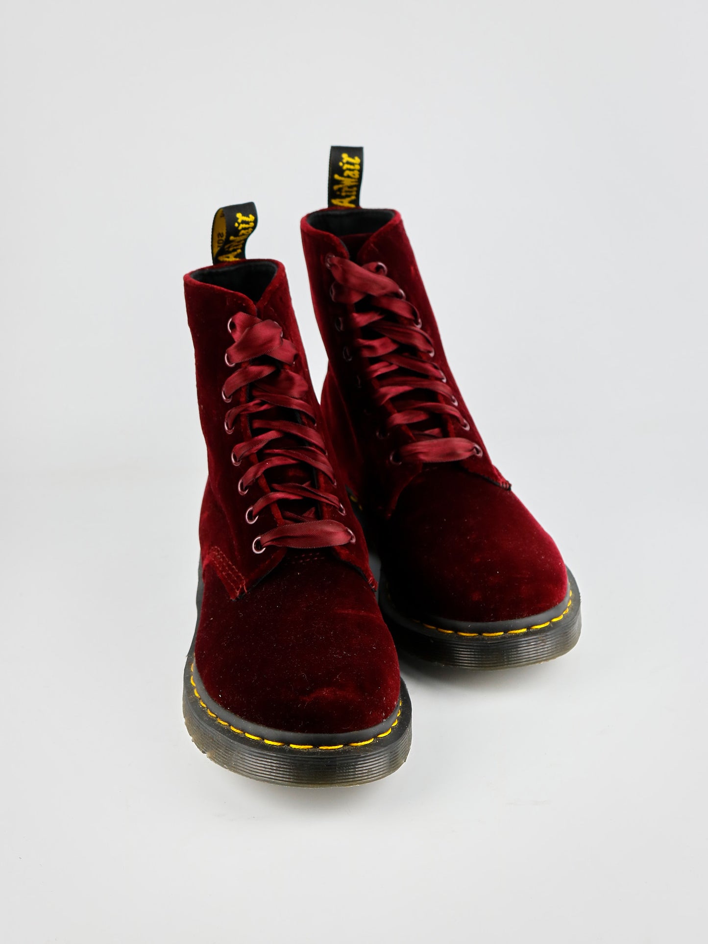 Dr. Martens 1460 Pascal Red Velvet