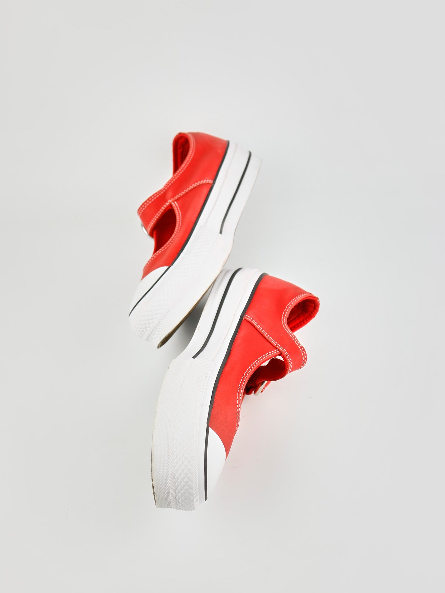 Converse Chuck Taylor Mary Jane Ox Enamel Red