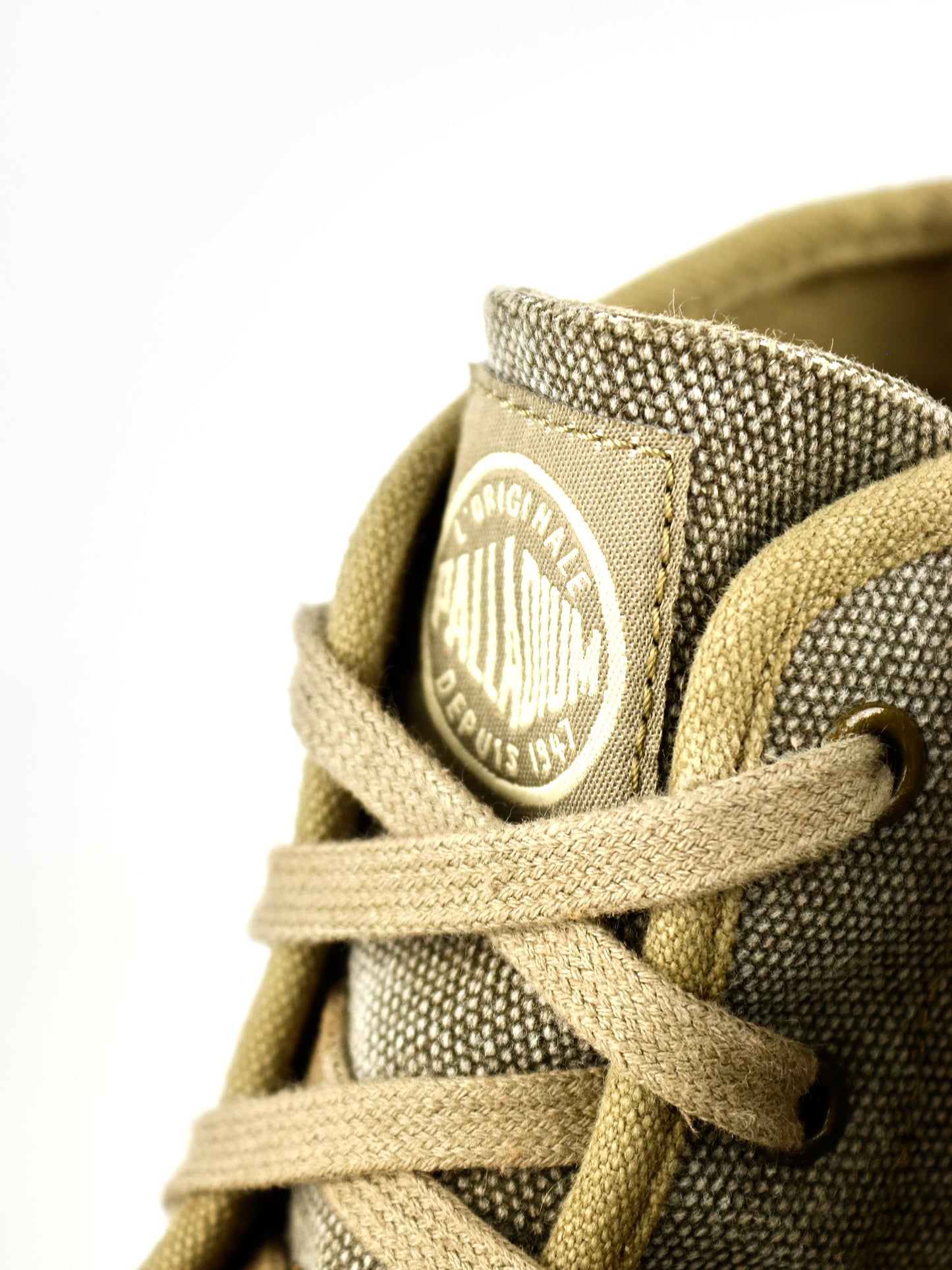 Palladium Pampa Sand Hi