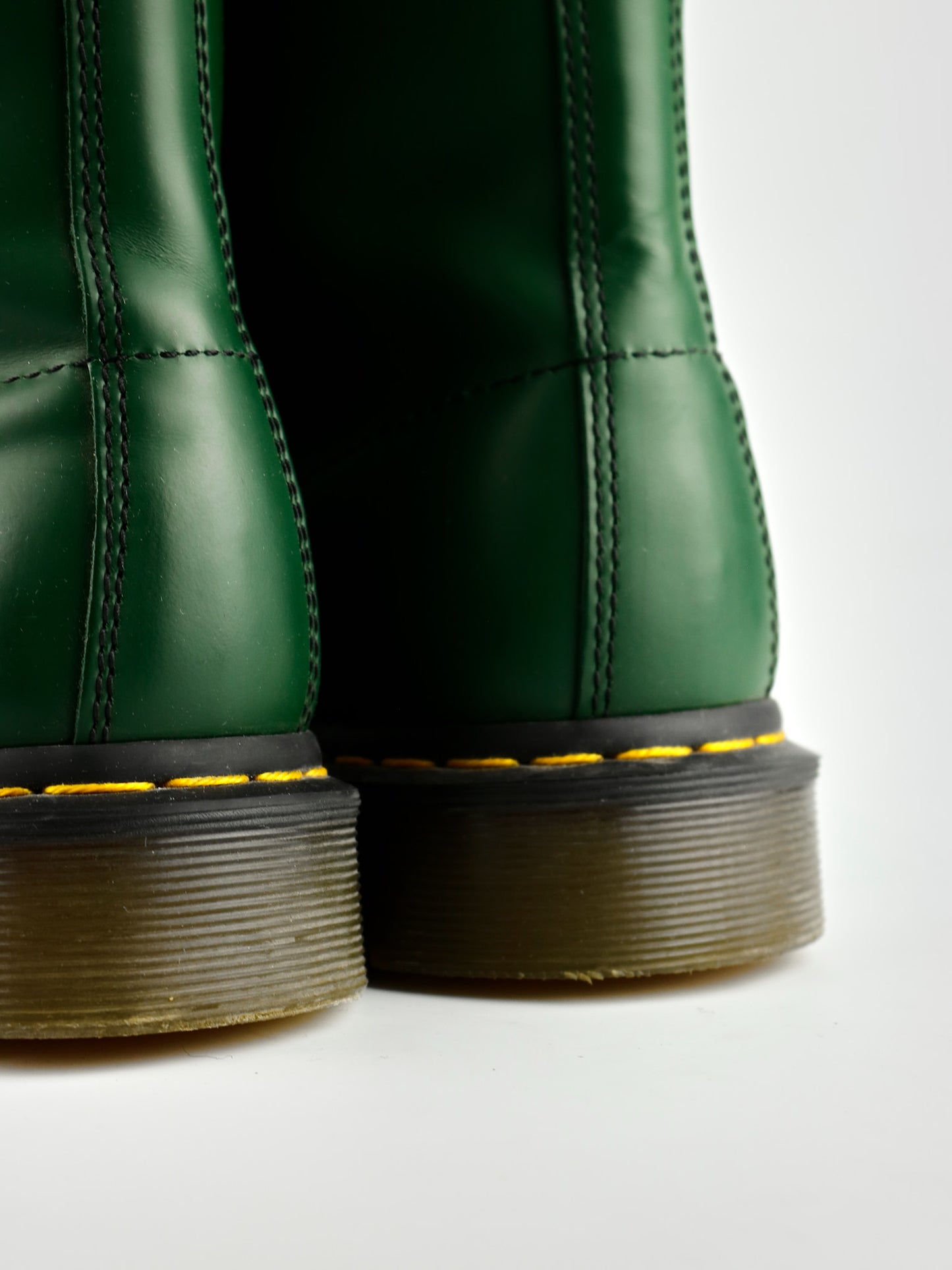 Dr. Martens 1460 Smooth Green