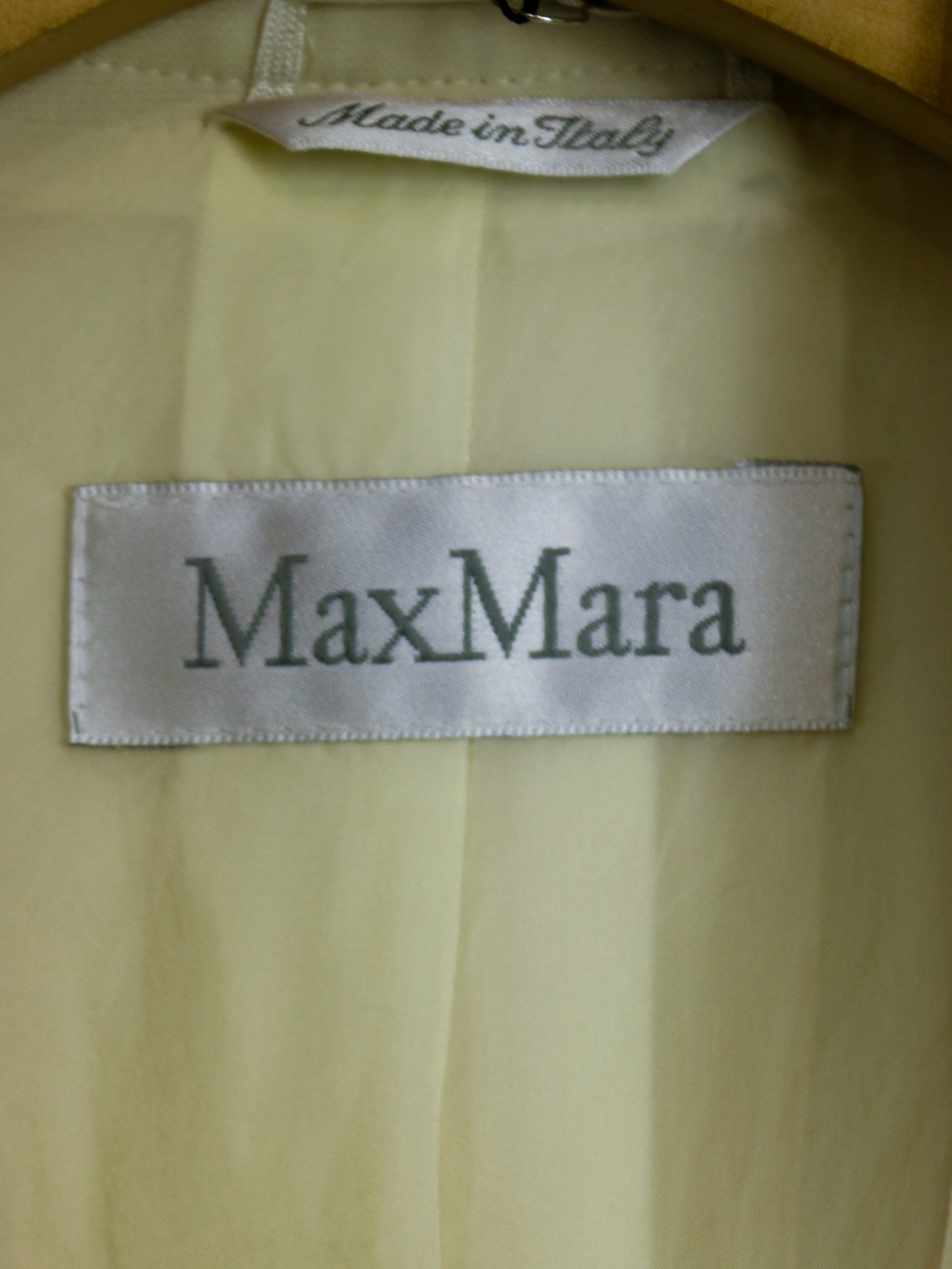 Світло-бежеве пальто MaxMara