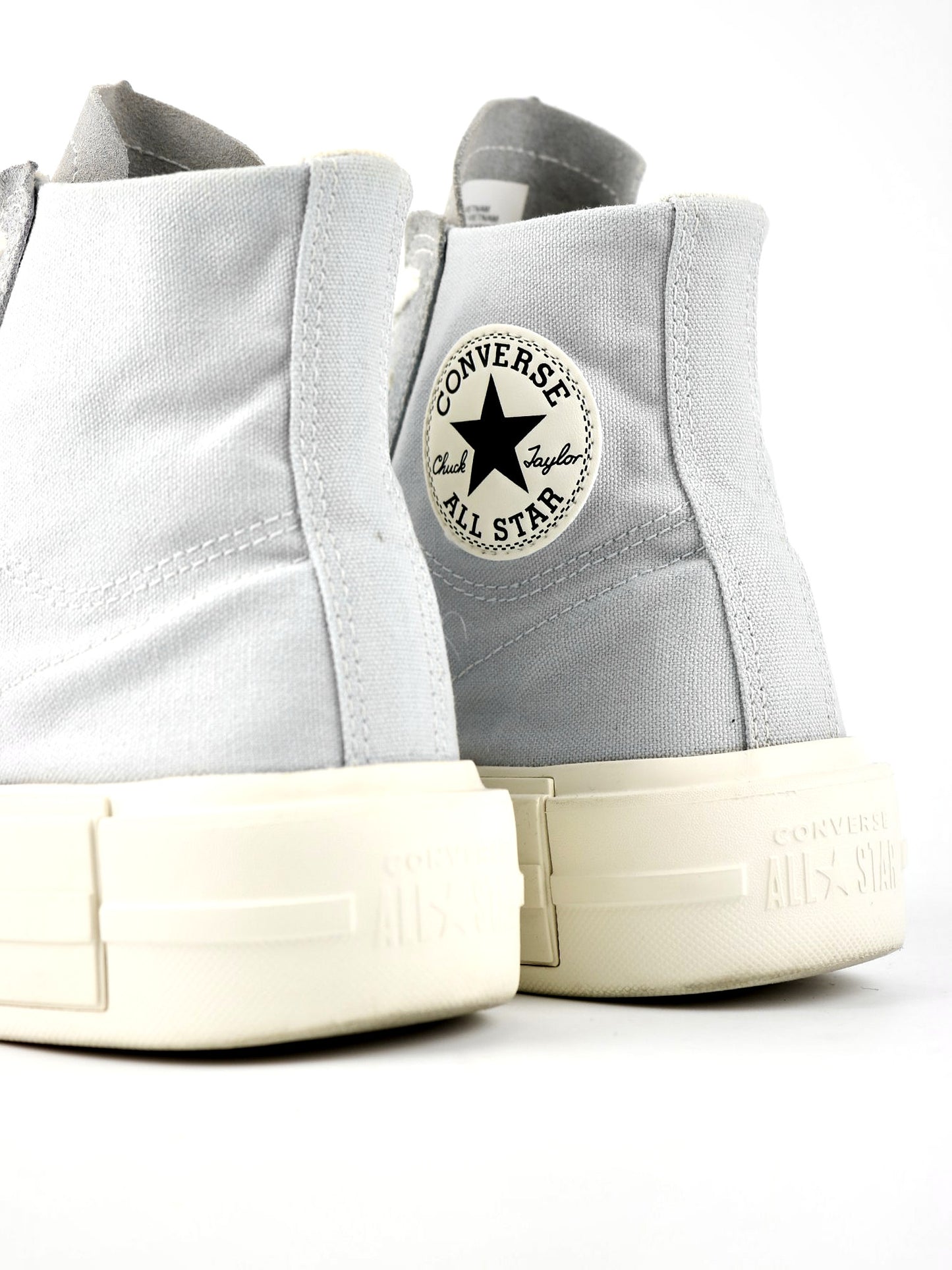 Converse Chuck Taylor Cruise Hi